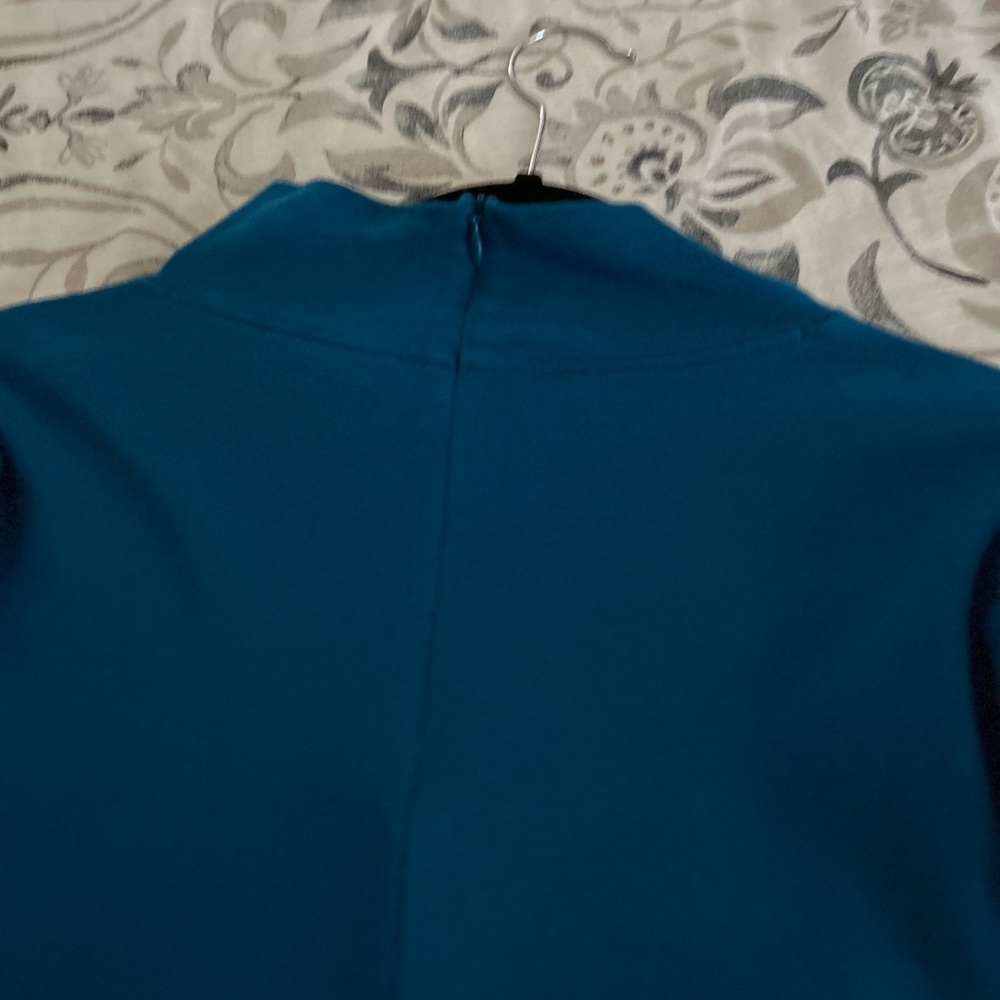 Chico’s mock neck swing tunic. - Picture 4 of 4
